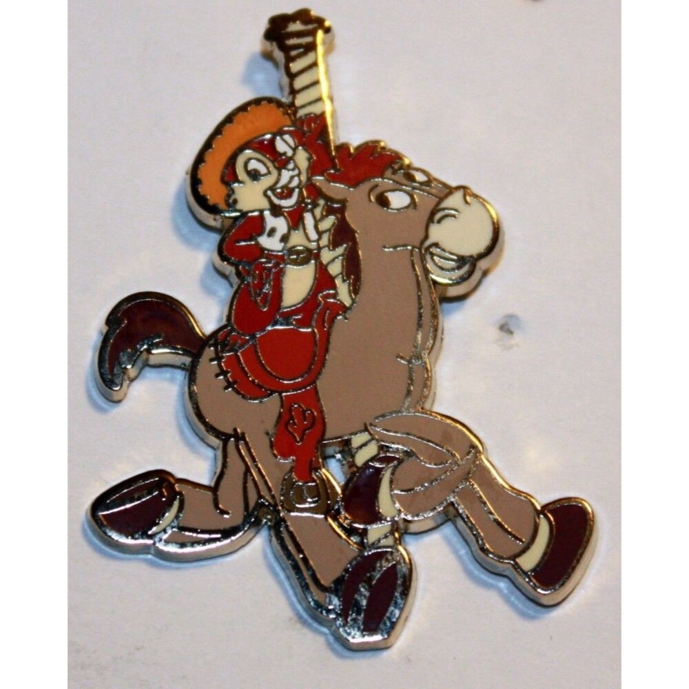WDW - Disney Carousel-Mystery Tin - Chip & Bullseye LE